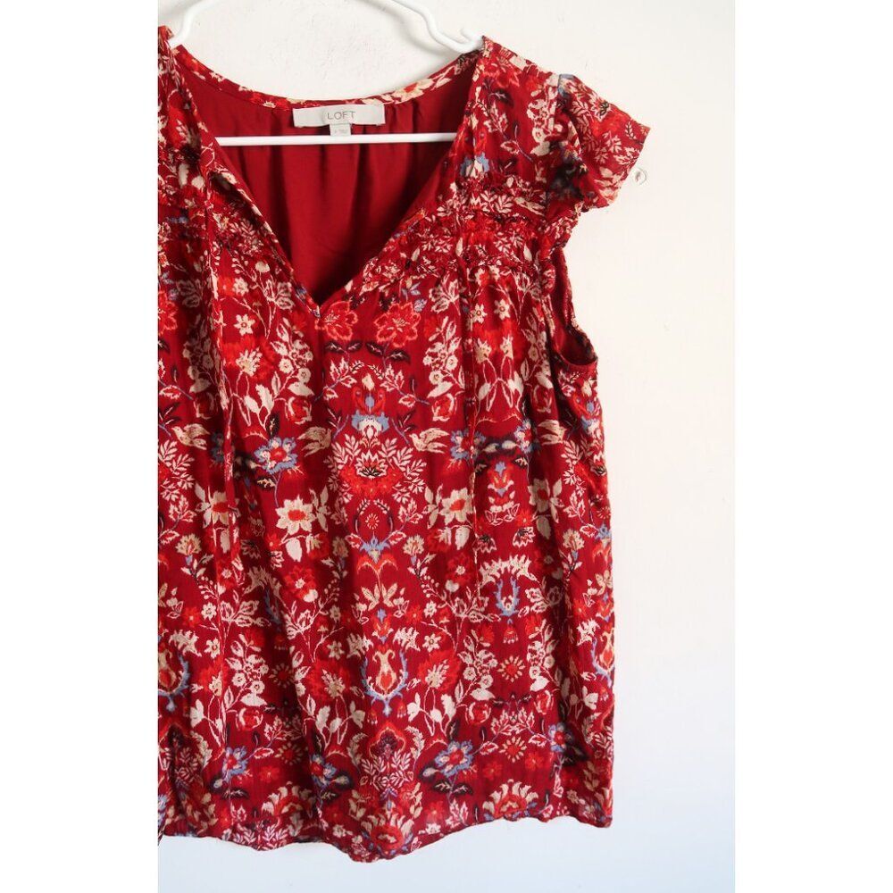 LOFT Red Floral Short Sleeve Blouse - Size Small - Picture 2 of 8